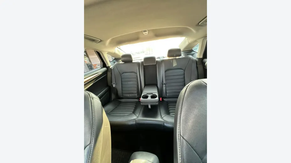 FORD Fusion -