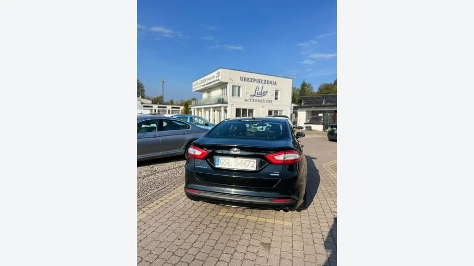 FORD Fusion -