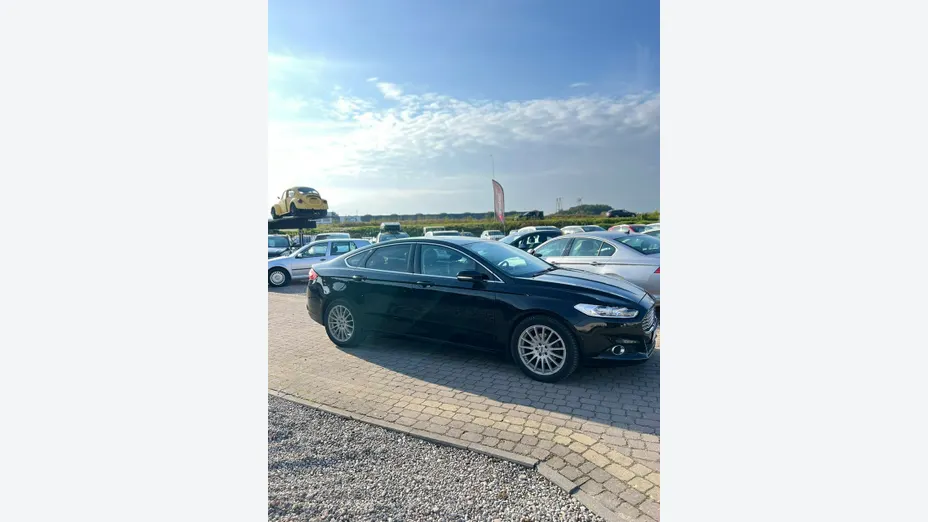 FORD Fusion -