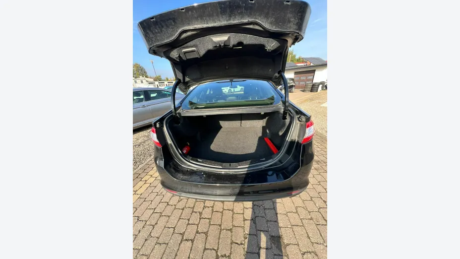 FORD Fusion -
