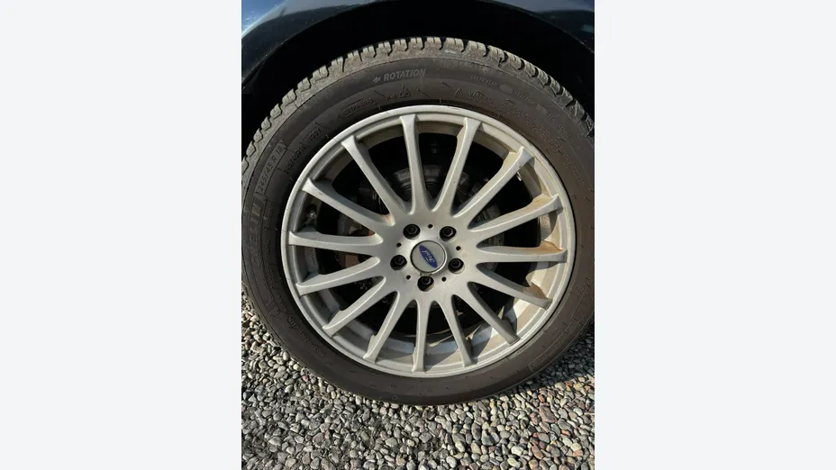 FORD Fusion -