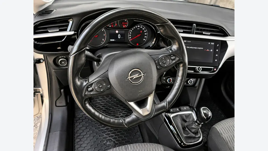 OPEL Corsa -