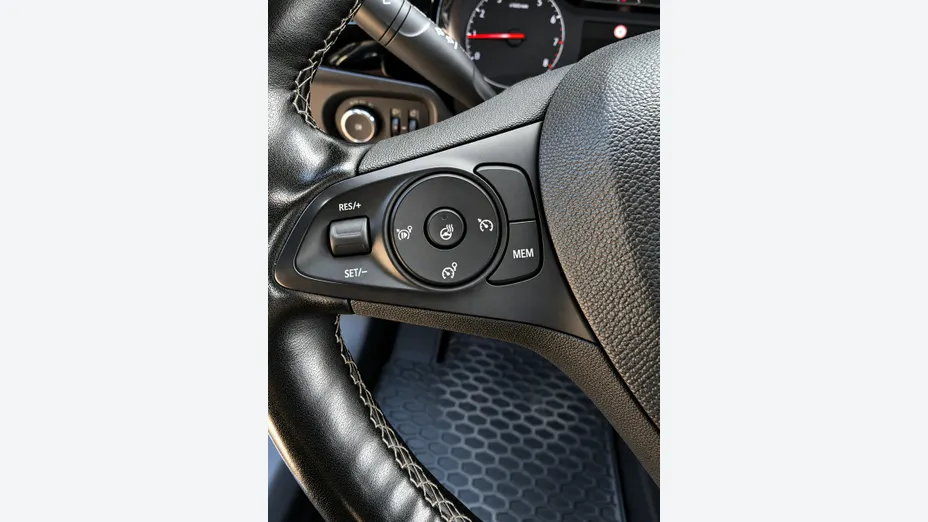 OPEL Corsa -