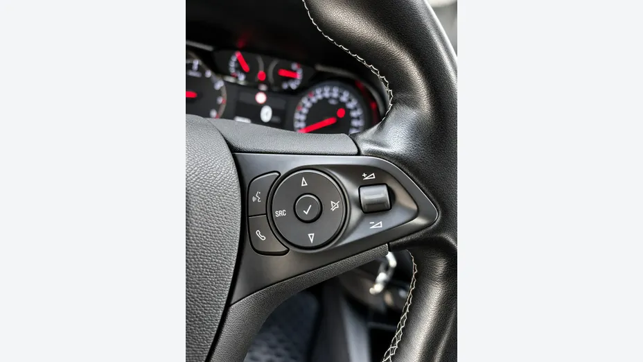 OPEL Corsa -