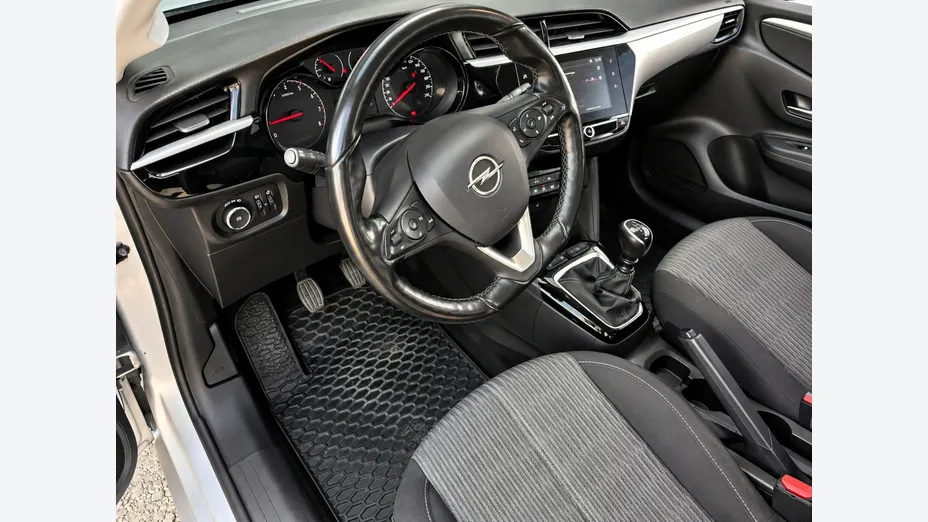 OPEL Corsa -