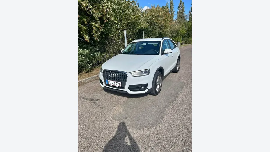 AUDI Q3 -