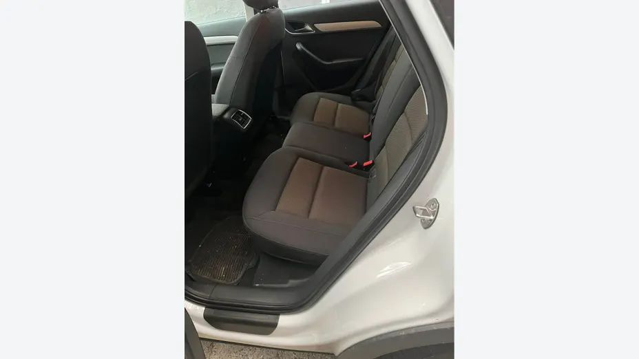 AUDI Q3 -