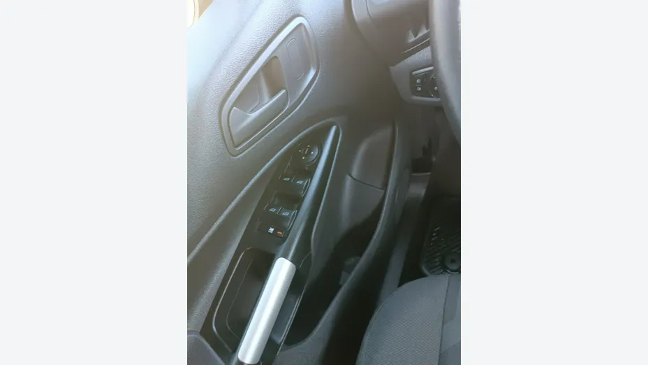FORD Tourneo Connect -