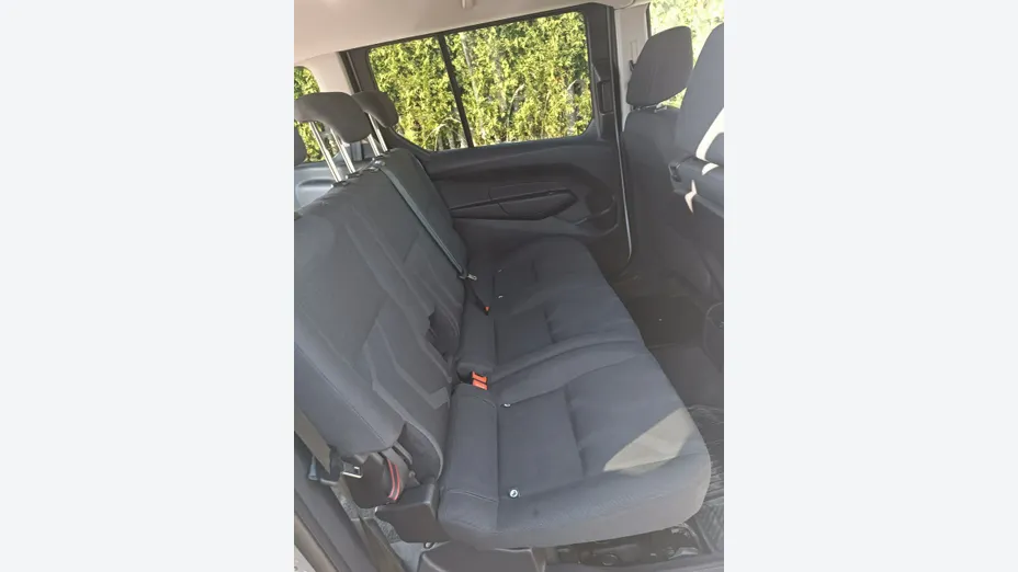 FORD Tourneo Connect -