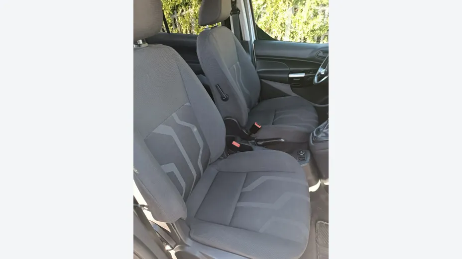 FORD Tourneo Connect -