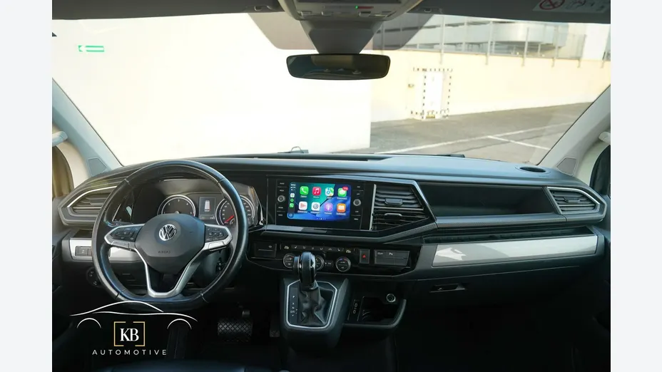 VOLKSWAGEN Multivan -