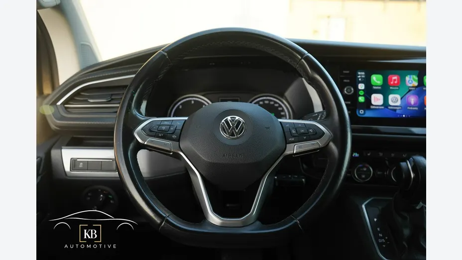 VOLKSWAGEN Multivan -