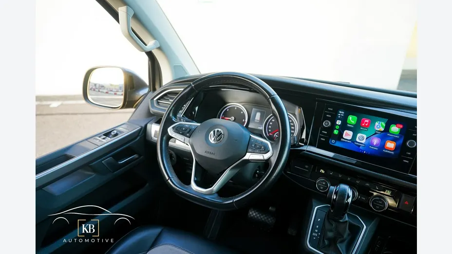 VOLKSWAGEN Multivan -