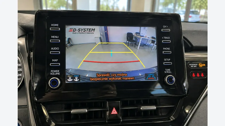 TOYOTA Camry -