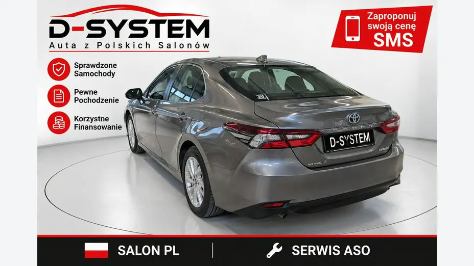 TOYOTA Camry -