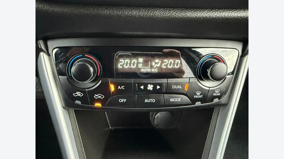 SUZUKI S-Cross -