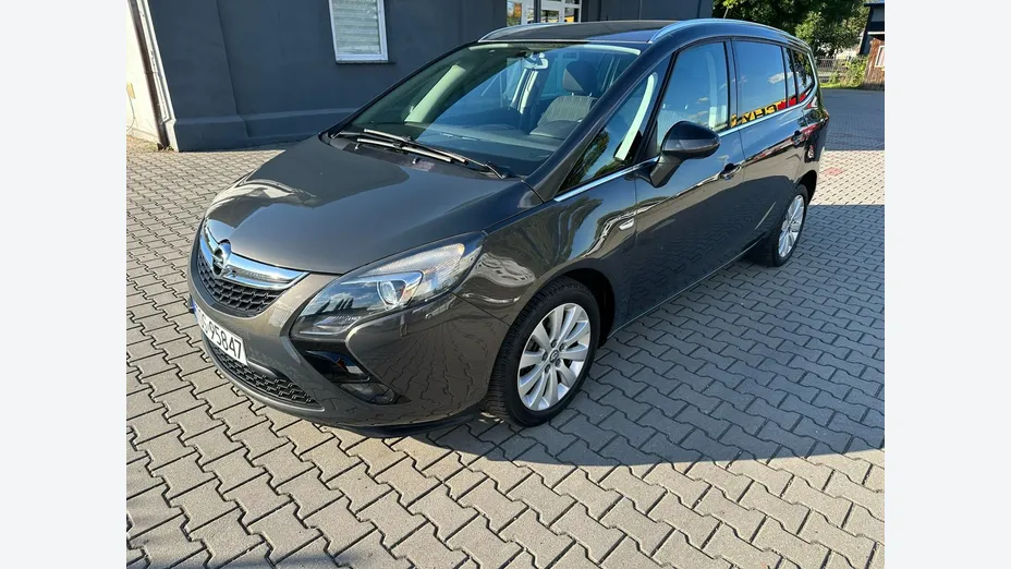 OPEL Zafira -