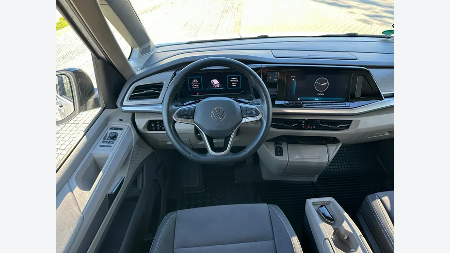 VOLKSWAGEN Multivan -