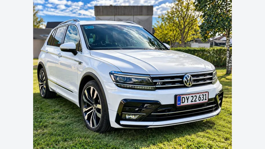 VOLKSWAGEN Tiguan -