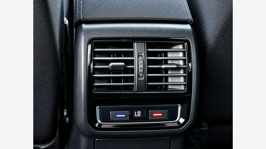 VOLKSWAGEN Passat -