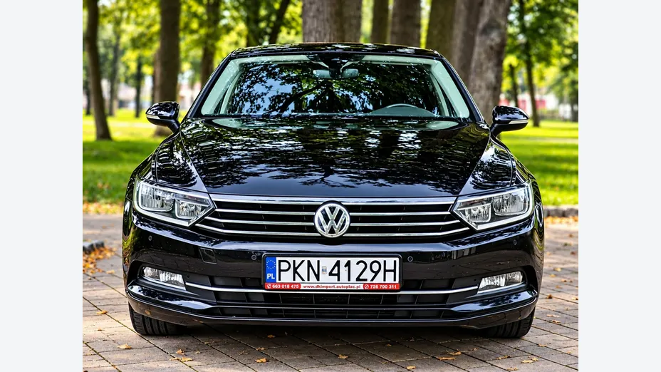 VOLKSWAGEN Passat -