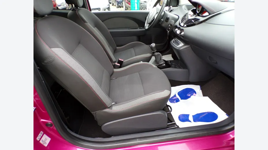 RENAULT Twingo -
