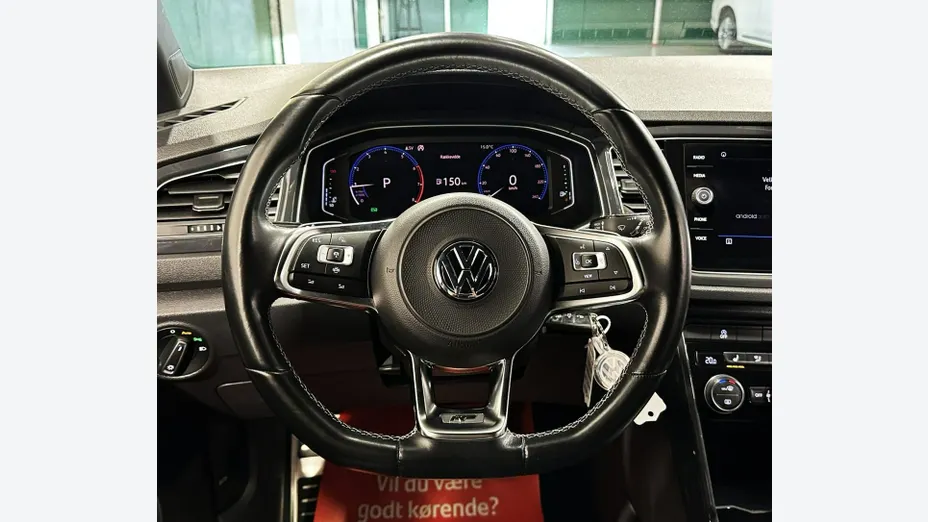 VOLKSWAGEN T-ROC -