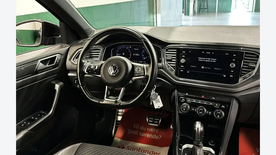 VOLKSWAGEN T-ROC -
