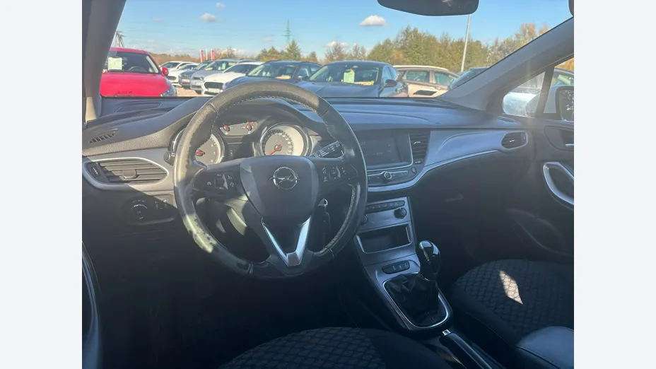 OPEL Astra -