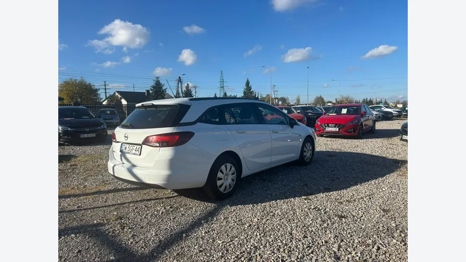 OPEL Astra -