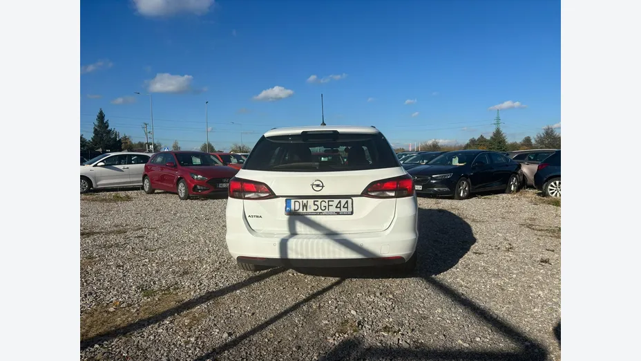 OPEL Astra -