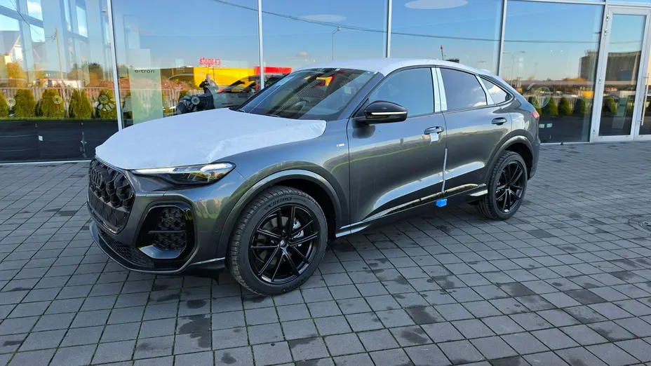 AUDI Q5 Sportback -