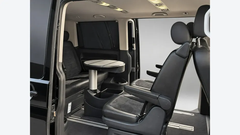 VOLKSWAGEN Multivan -