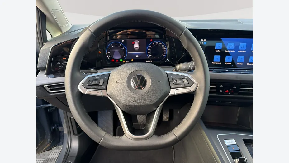 VOLKSWAGEN Golf -