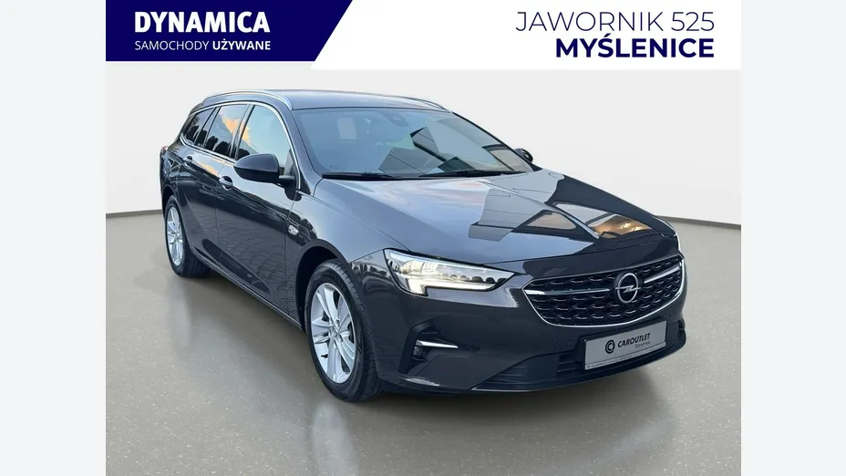 OPEL Insignia -
