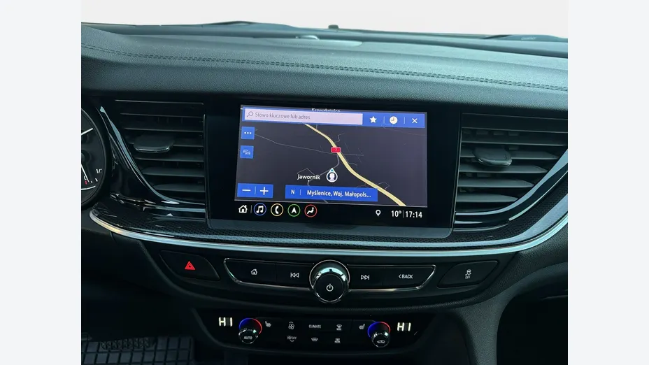 OPEL Insignia -