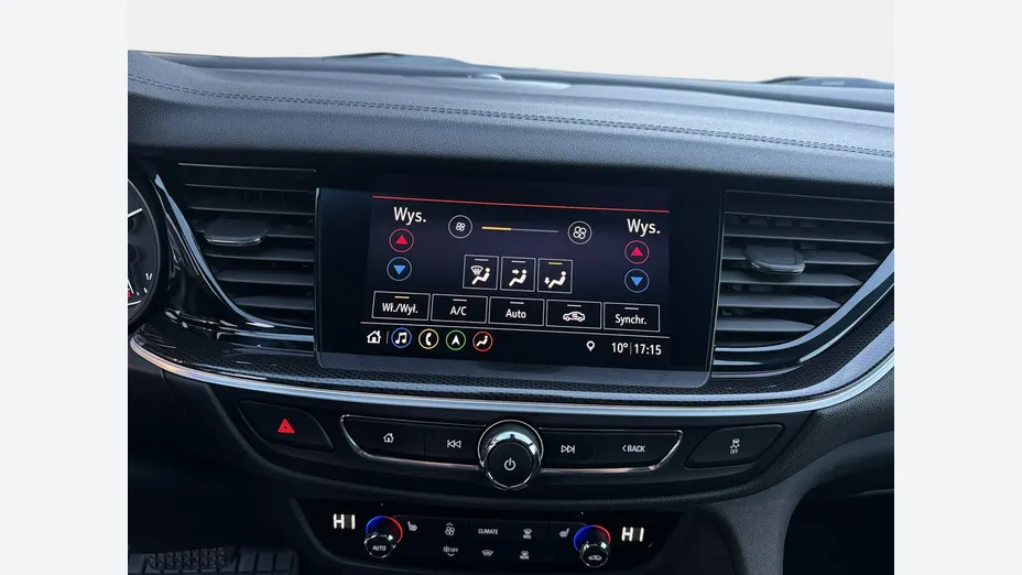 OPEL Insignia -