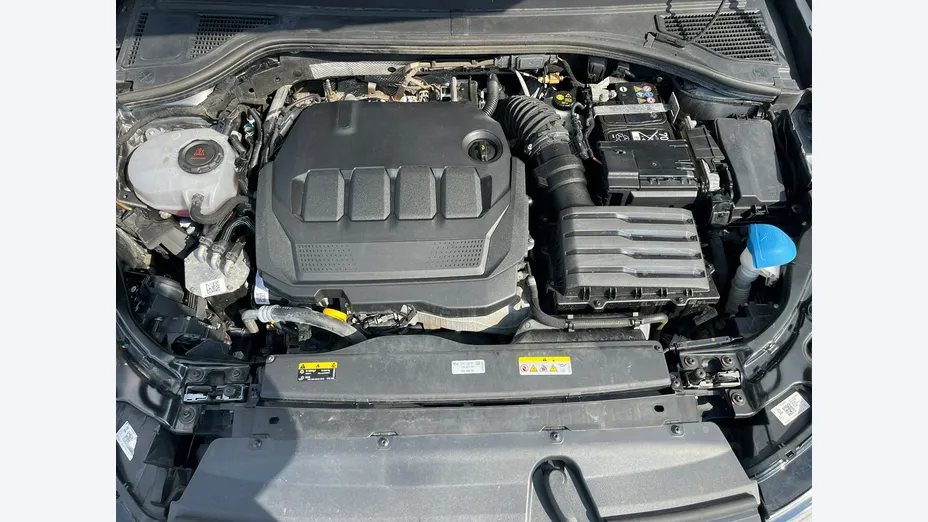 VOLKSWAGEN Passat -
