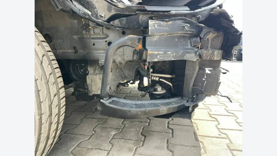 VOLKSWAGEN Passat -
