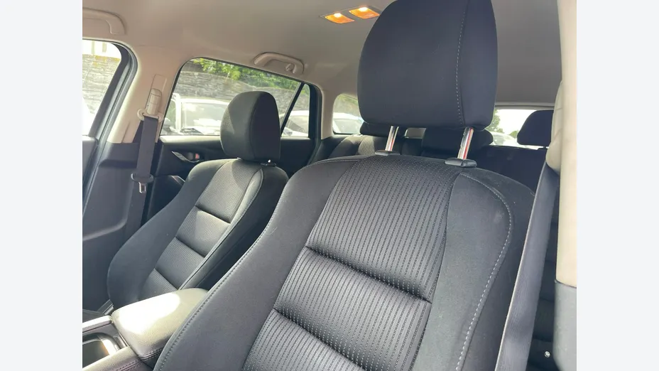 MAZDA 6 -