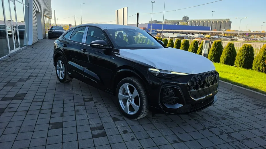 AUDI Q5 Sportback -