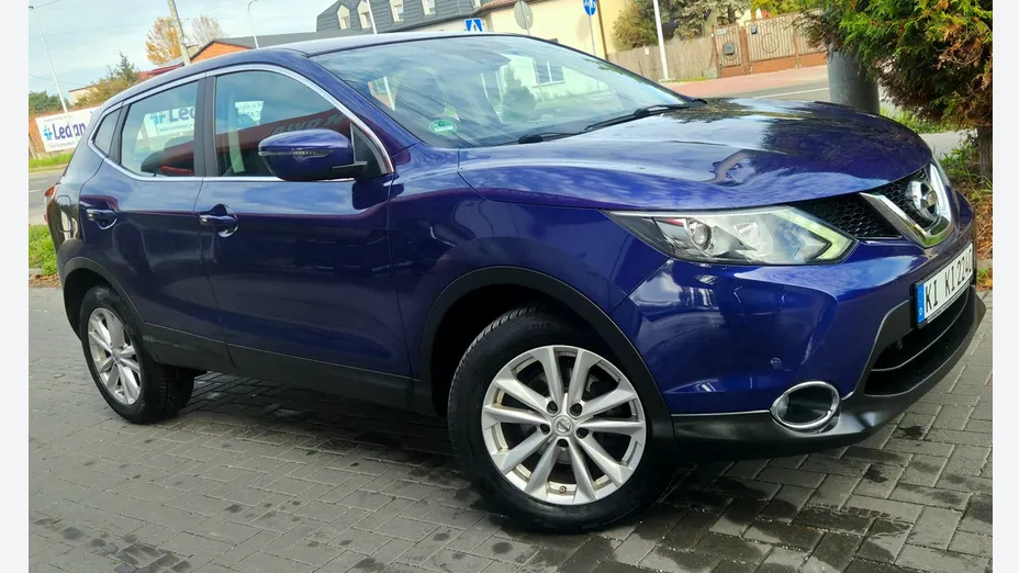 NISSAN Qashqai -