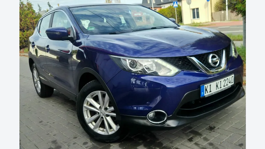 NISSAN Qashqai -