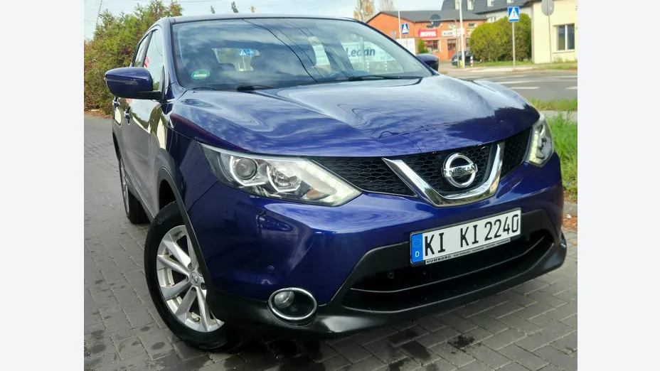 NISSAN Qashqai -