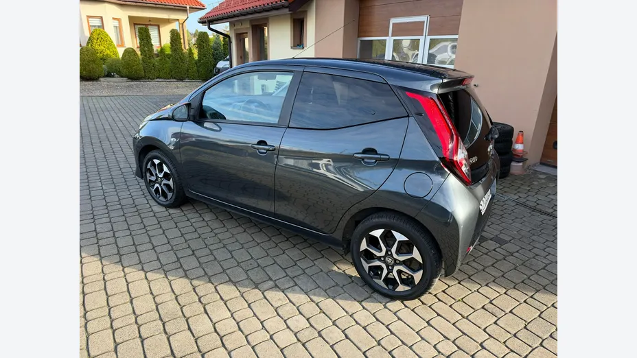 TOYOTA Aygo -