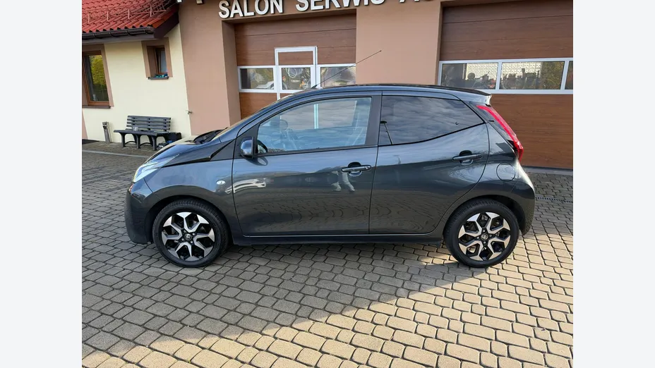 TOYOTA Aygo -
