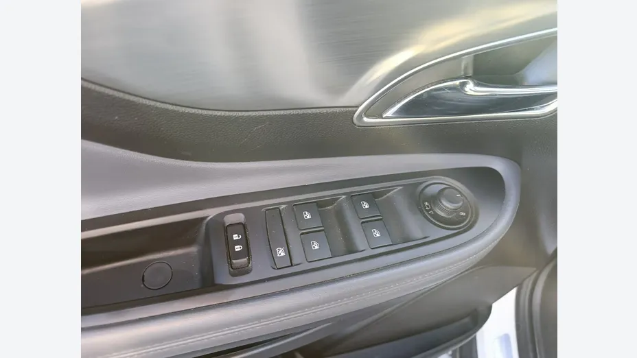 OPEL Mokka -
