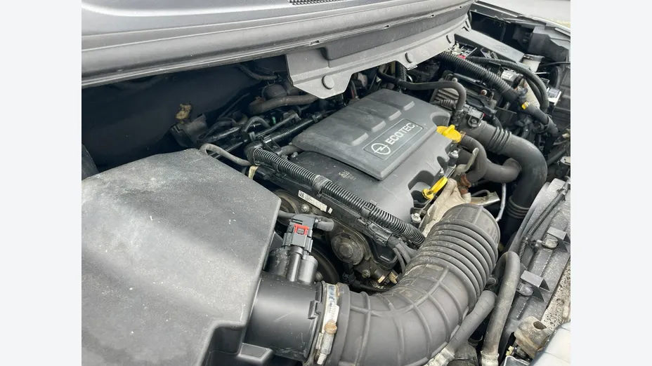 OPEL Zafira -