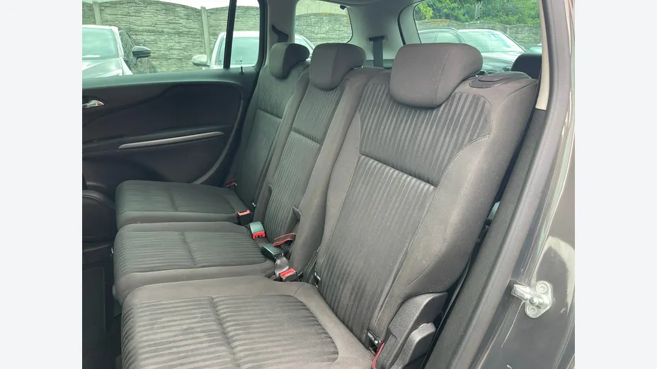 OPEL Zafira -