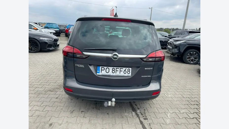 OPEL Zafira -